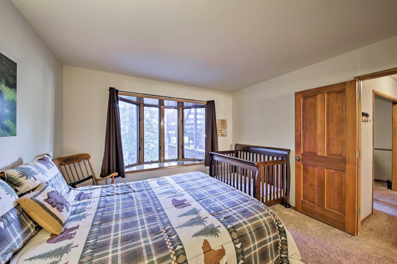 Spacious Lake Arrowhead Home With 2 Decks And Views ภายนอก รูปภาพ