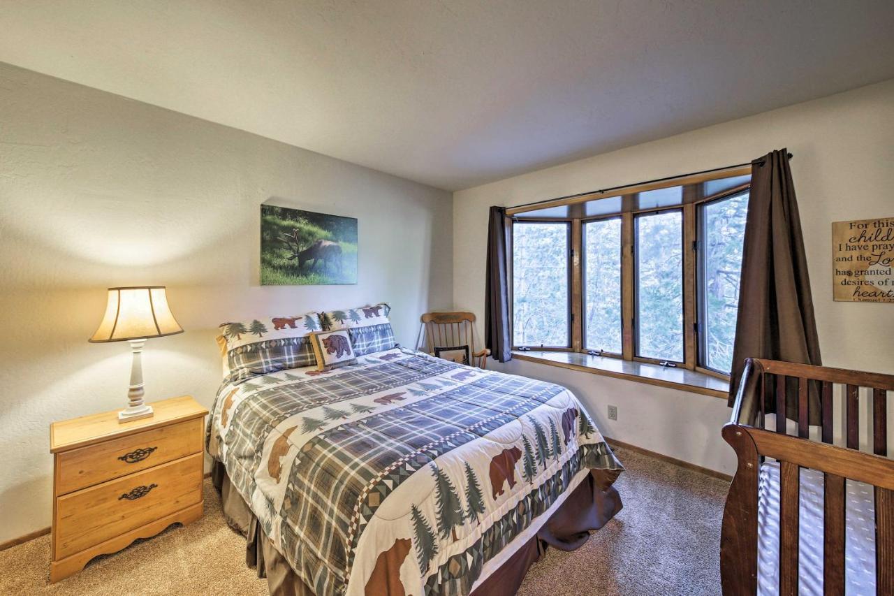 Spacious Lake Arrowhead Home With 2 Decks And Views ภายนอก รูปภาพ